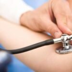 4 integratori naturali che aiutano ad abbassare la pressione sanguigna