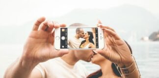 Come uscire con qualcuno online? | Salute